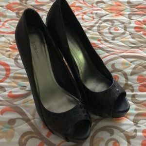 BCBG heels